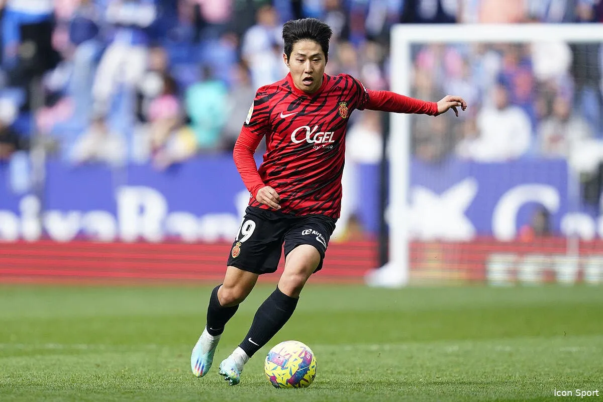psg lee kang in arrive dans l un des plus grands clubs au monde icon iconsport ps 230225 066 362588