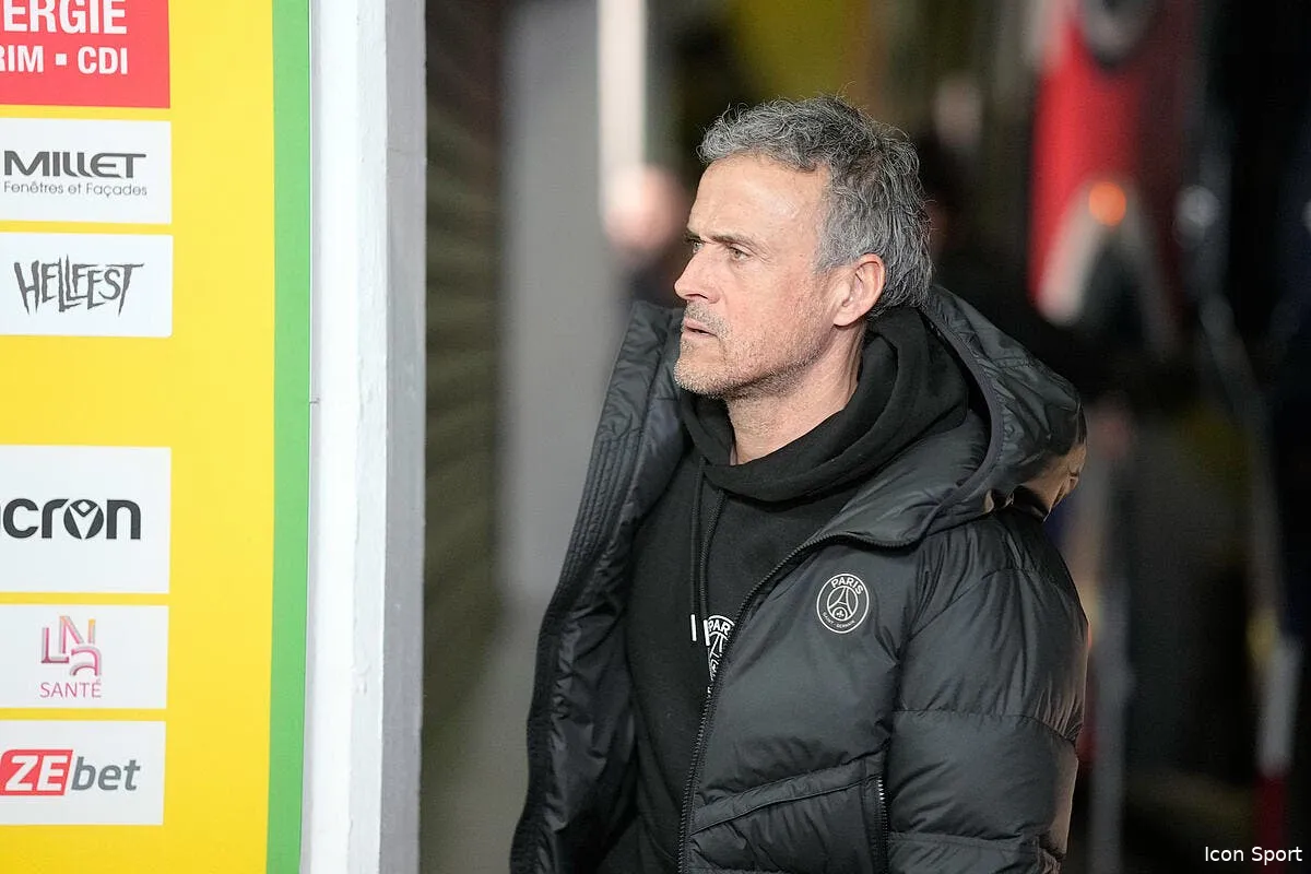 psg luis enrique dans un labyrinthe il a perdu courbis en route icon dsc0845 372091