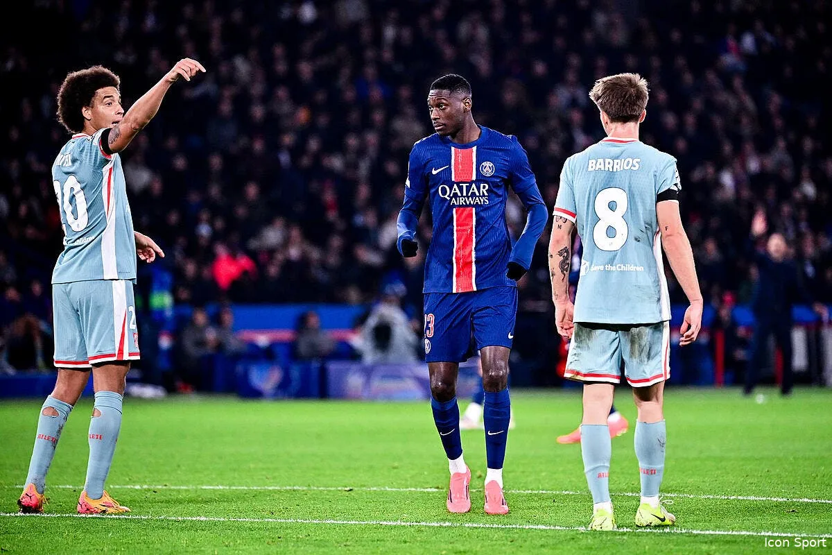 psg luis enrique humilie kolo muani iconsport 243831 0388 383573