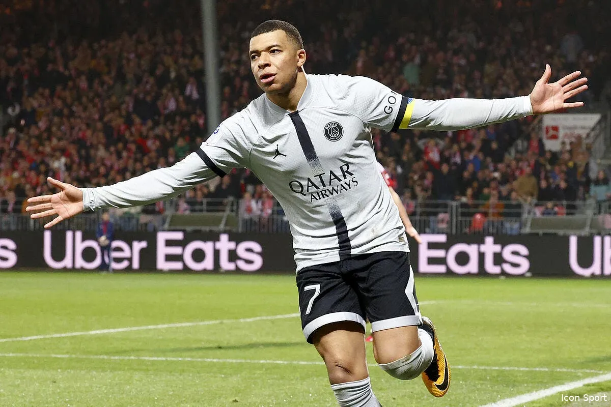 psg luis fernandez colle un avertissement a mbappe icon lr66350 358035