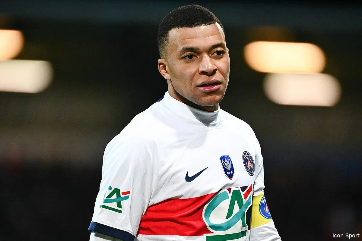 psg mbappe au real son clan tape du poing sur la table icon dib 070124 10 98 370271