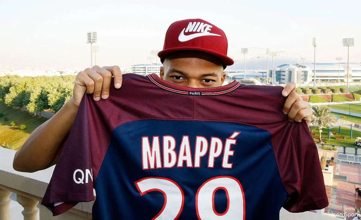 psg mbappe convoque l emir du qatar icon mar 271217 45 05 319209