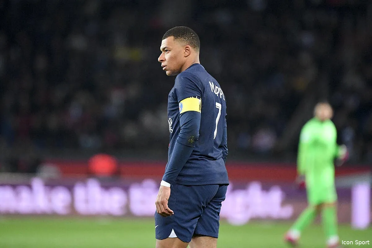 psg mbappe en ambulance medina s excuse icon ab1 8460 359189