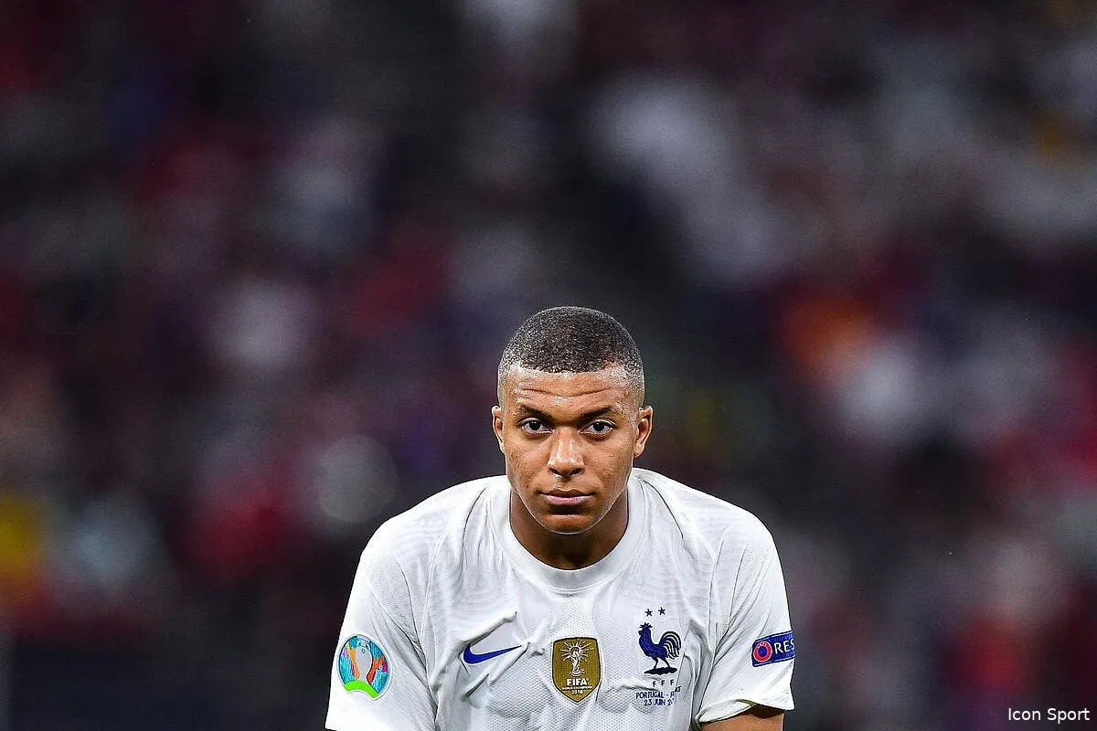psg mbappe fait durer le suspense au mercato icon bap 230621 93 215 317539