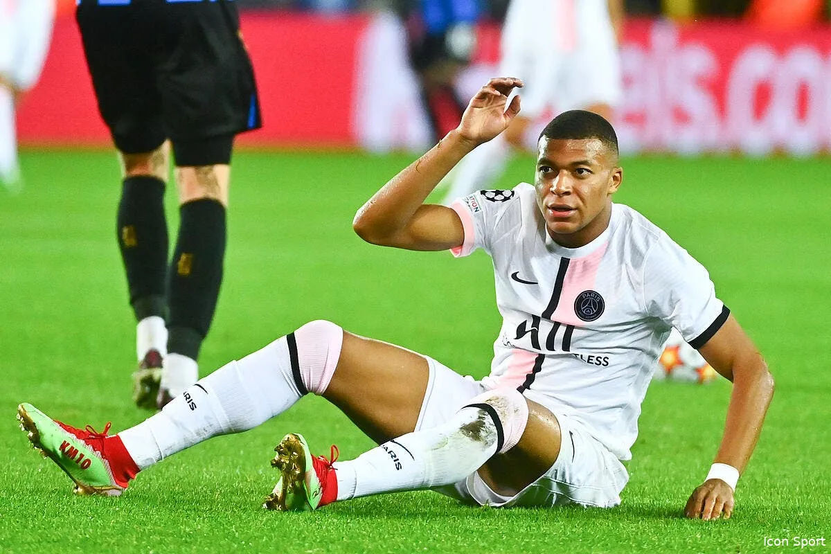 psg mbappe isole un gros malaise avec neymar et messi icon dib 150921 11 80 323899