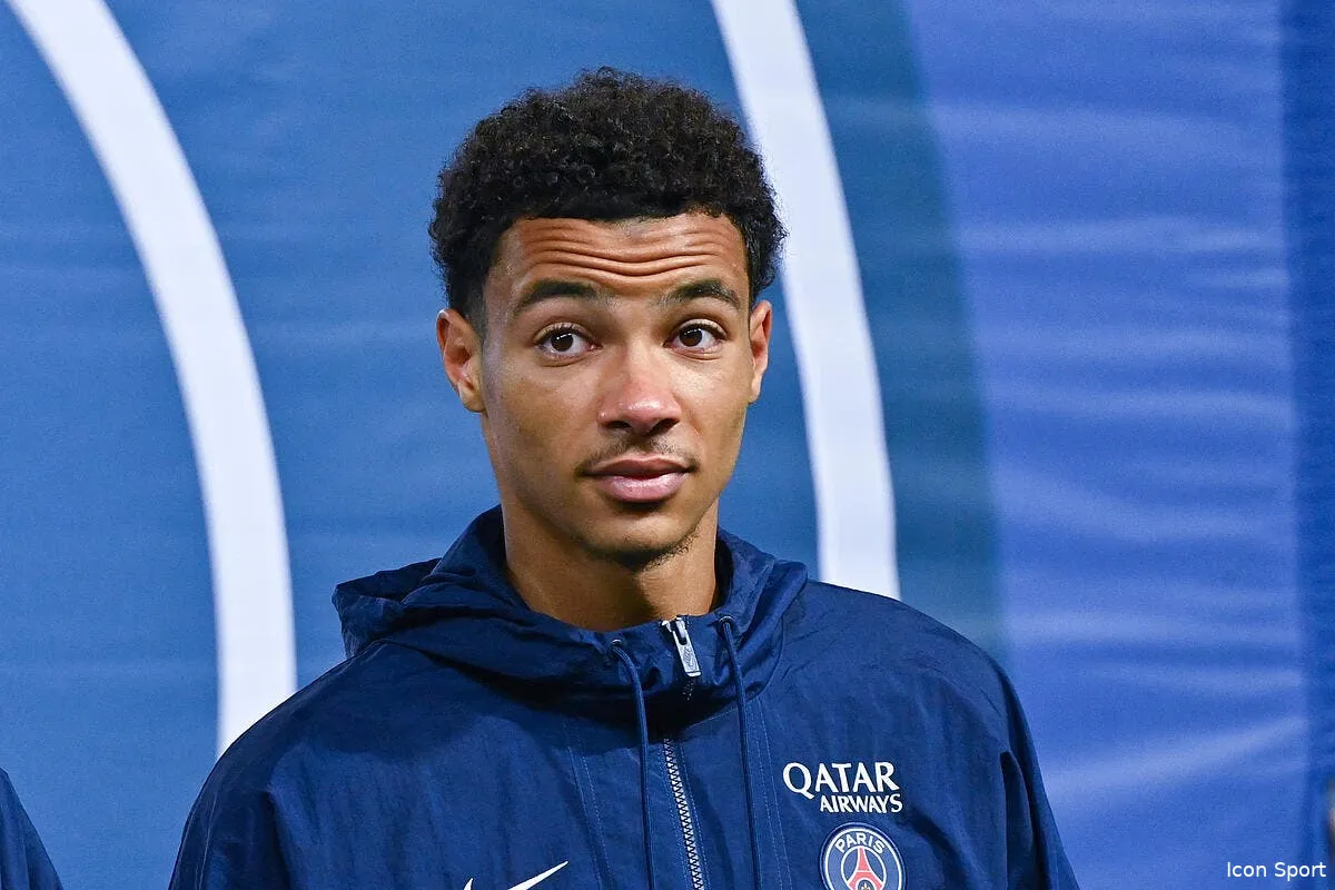 psg mbappe se mele du dossier ekitike icon dib 011022 11 59 353016