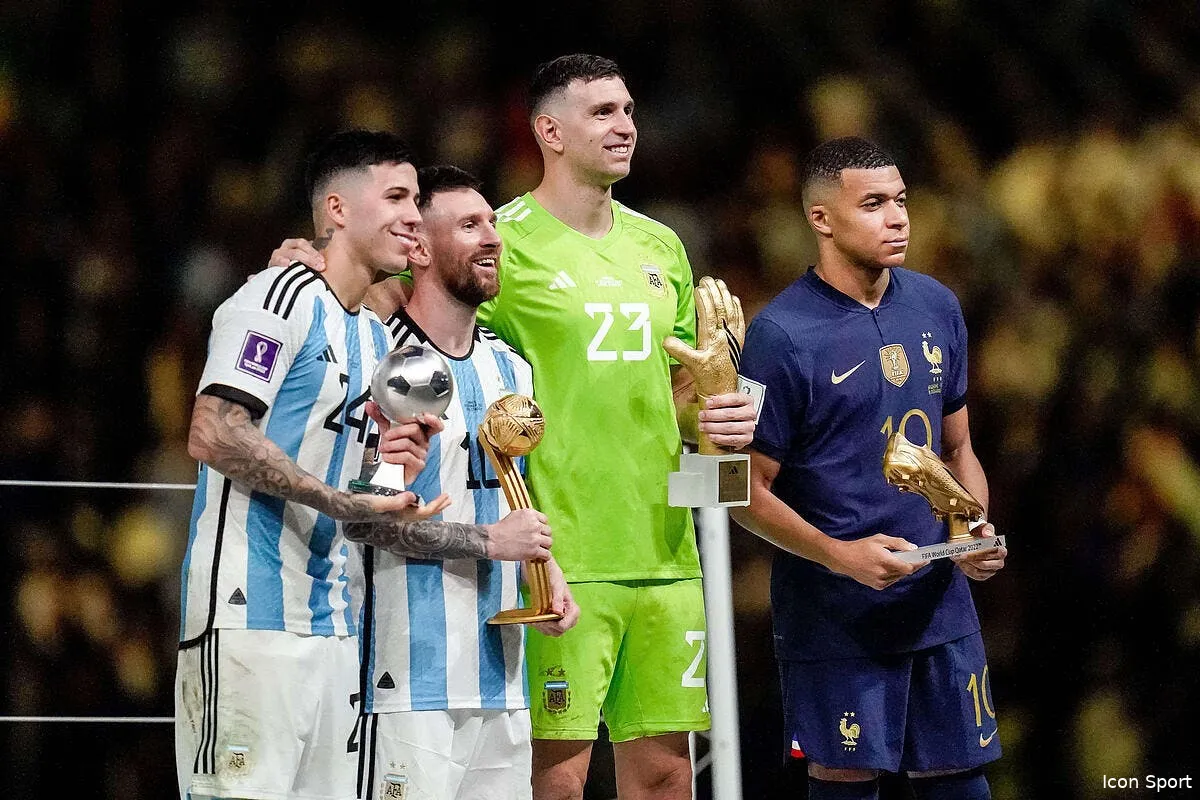 psg messi ballon d or mbappe va pleurer icon 649 argfra20221218 r 315 354883