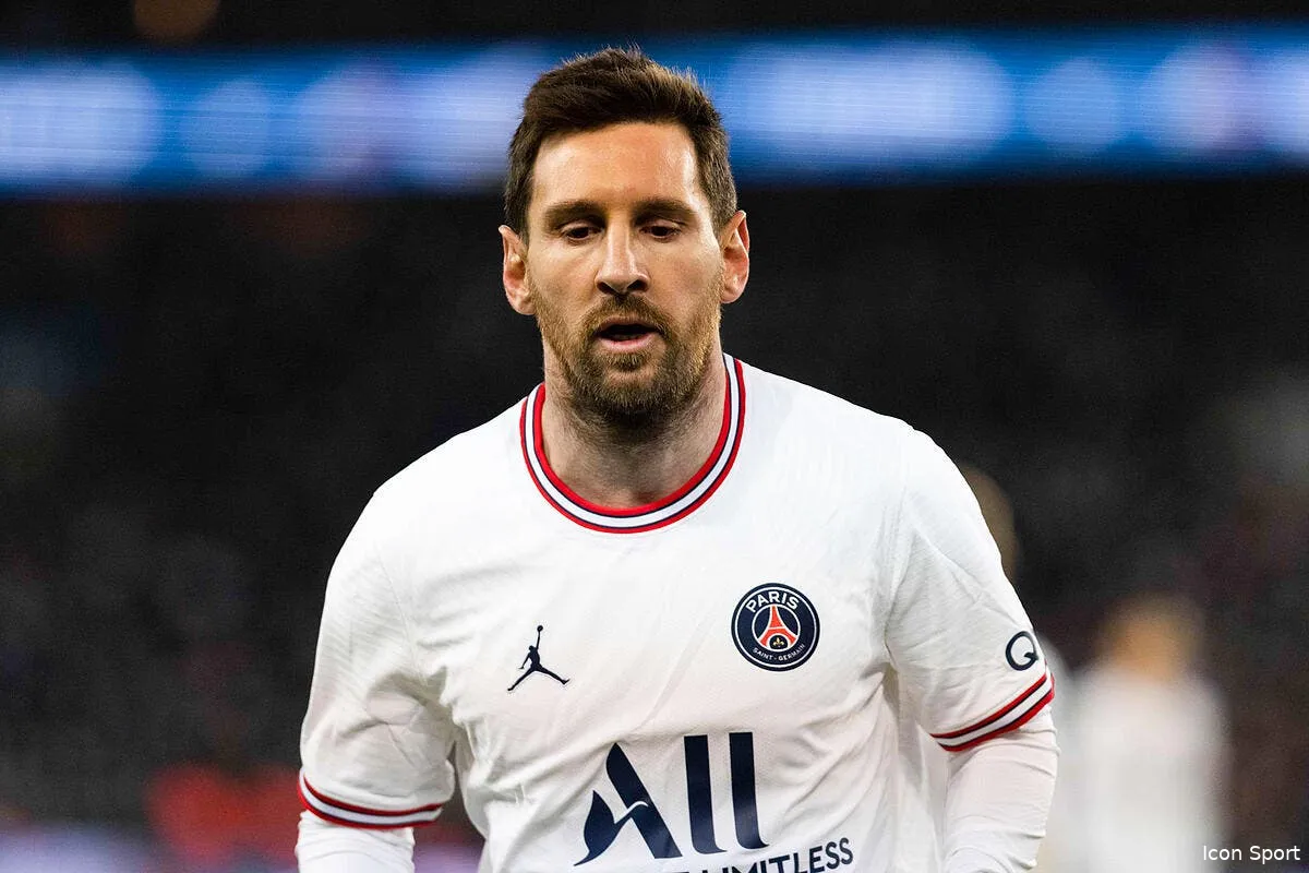 psg messi fait presque pitie la violente attaque icon iconsport 649 psgsre20220211 720 334801