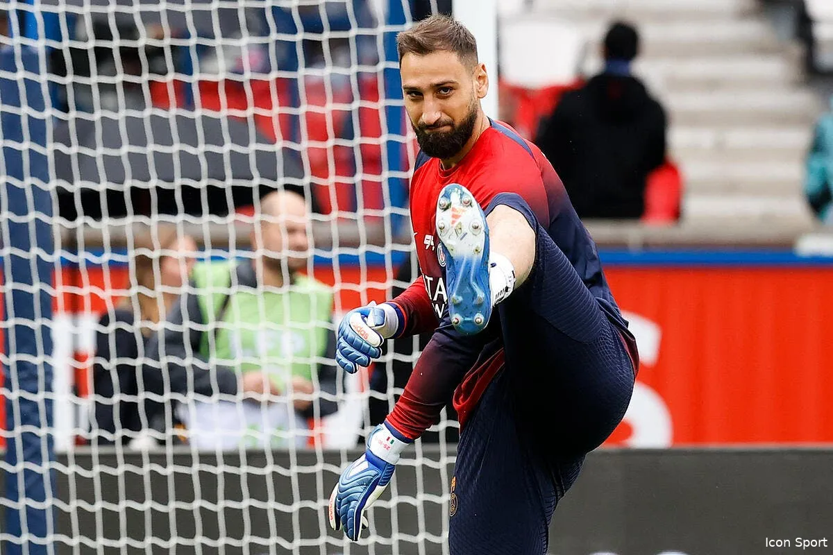 psg milan lui prepare l enfer donnarumma est plie de rire icon b3 3249 367633