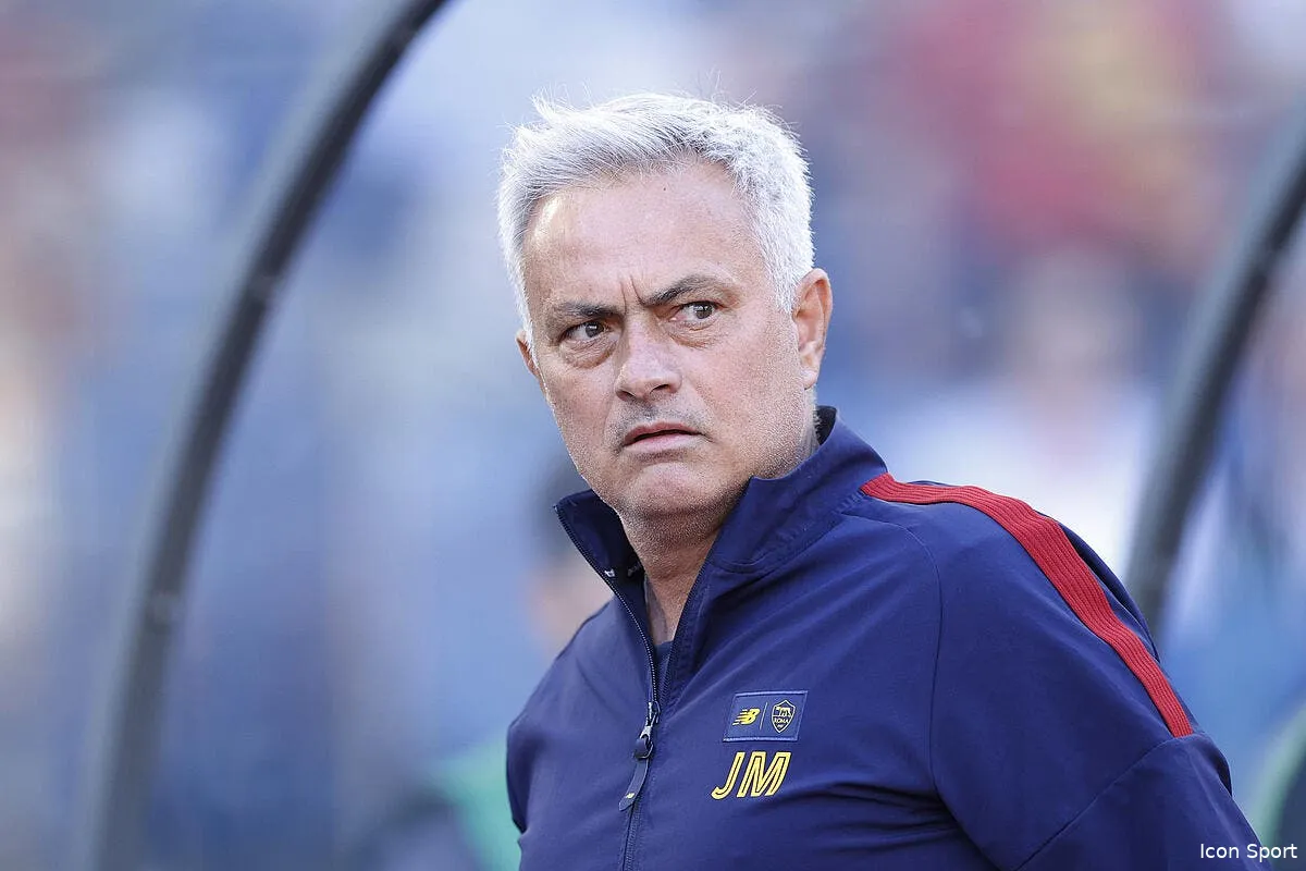 psg mourinho va virer du vestiaire les rigolos icon 063 romint20230506 102 1 360511