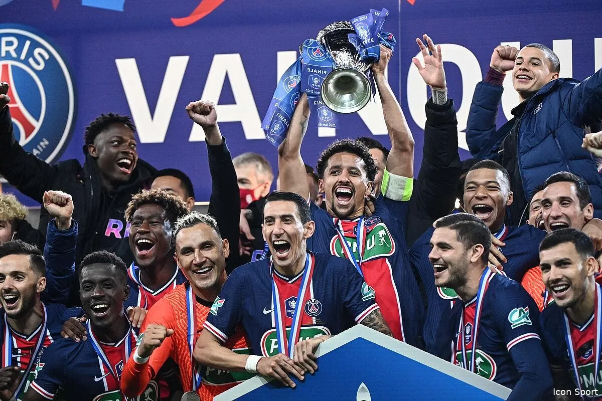 psg navas a deux geants a ses pieds icon dib 190521 10 84 316697