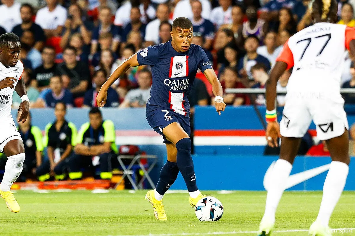 psg neymar est imbuvable mbappe craque et c est normal icon 62i4011 348195