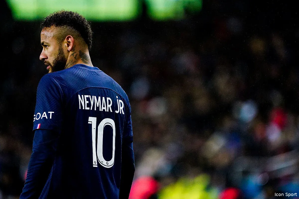 psg neymar fonce au bresil rendre hommage a pele icon ruh0070 355298