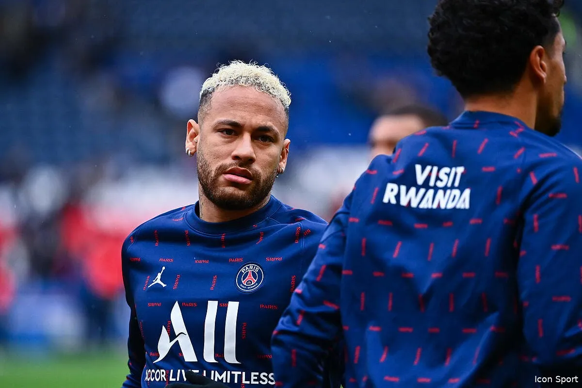 psg neymar vire il met le feu a paris icon dib 130322 10 03 336809