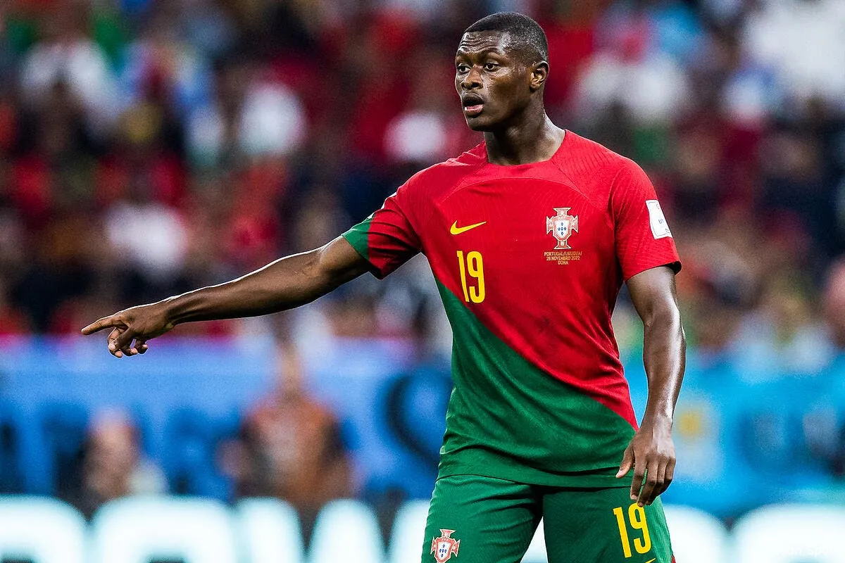 psg nouvelle rassurante avant le bayern pour nuno mendes icon 221129 99 707375 dpai 354184