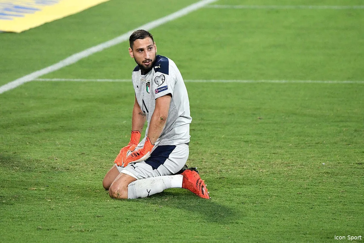 psg pochettino prefere navas donnarumma enrage icon sipausa 34838325 323089