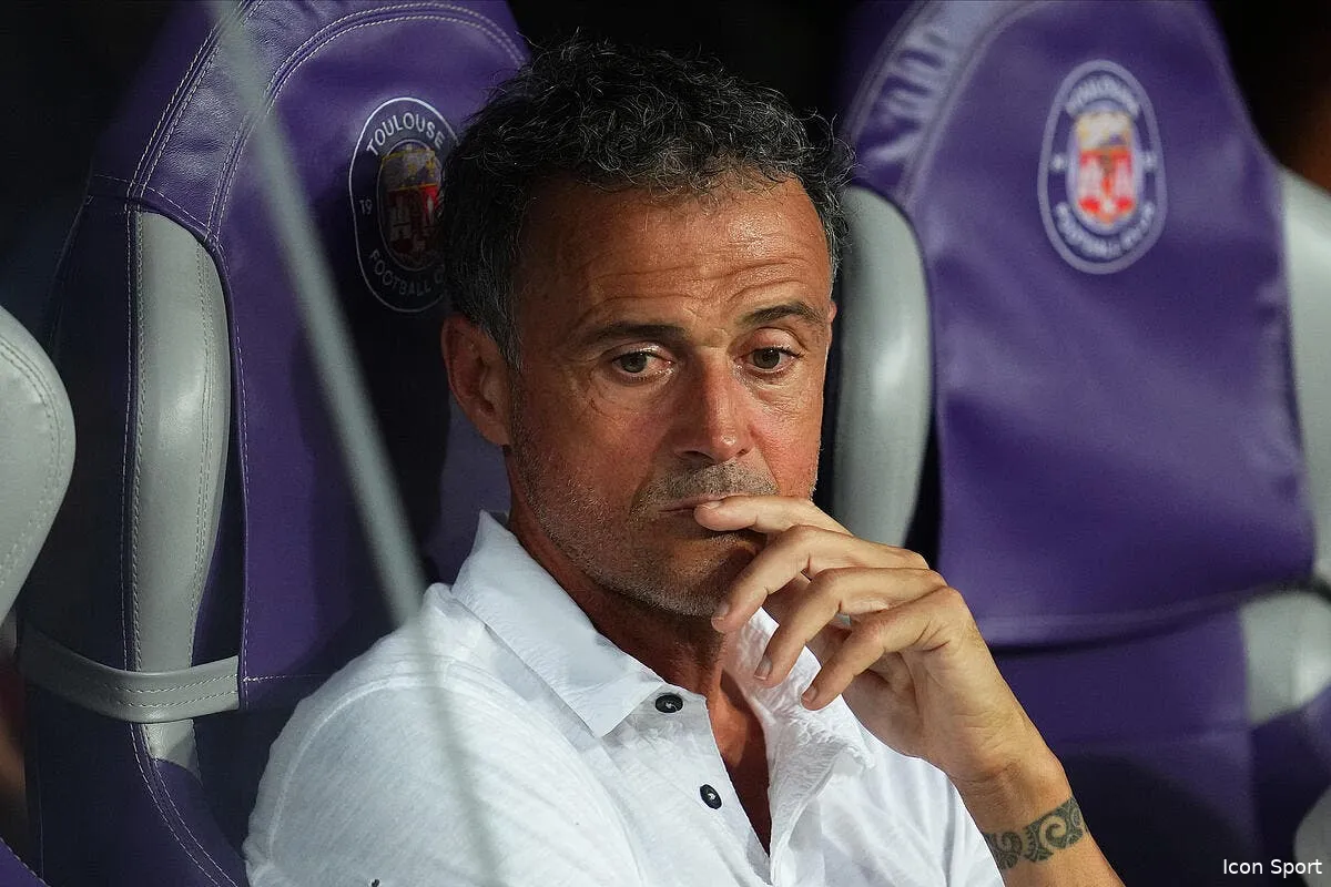 psg riolo met un carton jaune a luis enrique icon ps 230819 921 364465