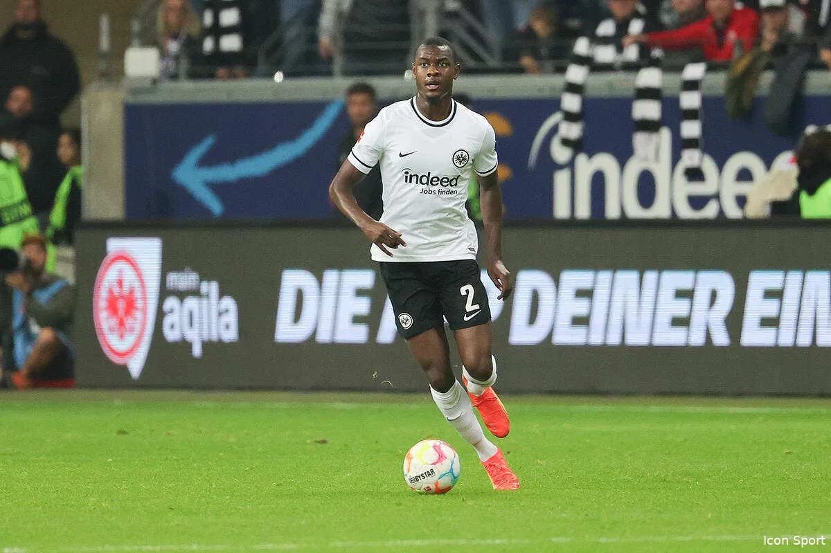 psg tentative de racket a 20 me paris n est plus un pigeon icon 663 sgebvb20221029 a 41808 353083