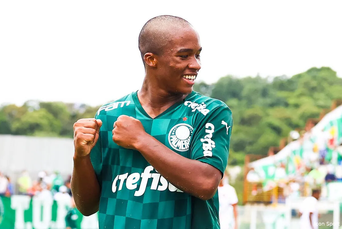 psg un crack passe pro il faudra payer cher pour le recruter icon sipausa 36890369 341447