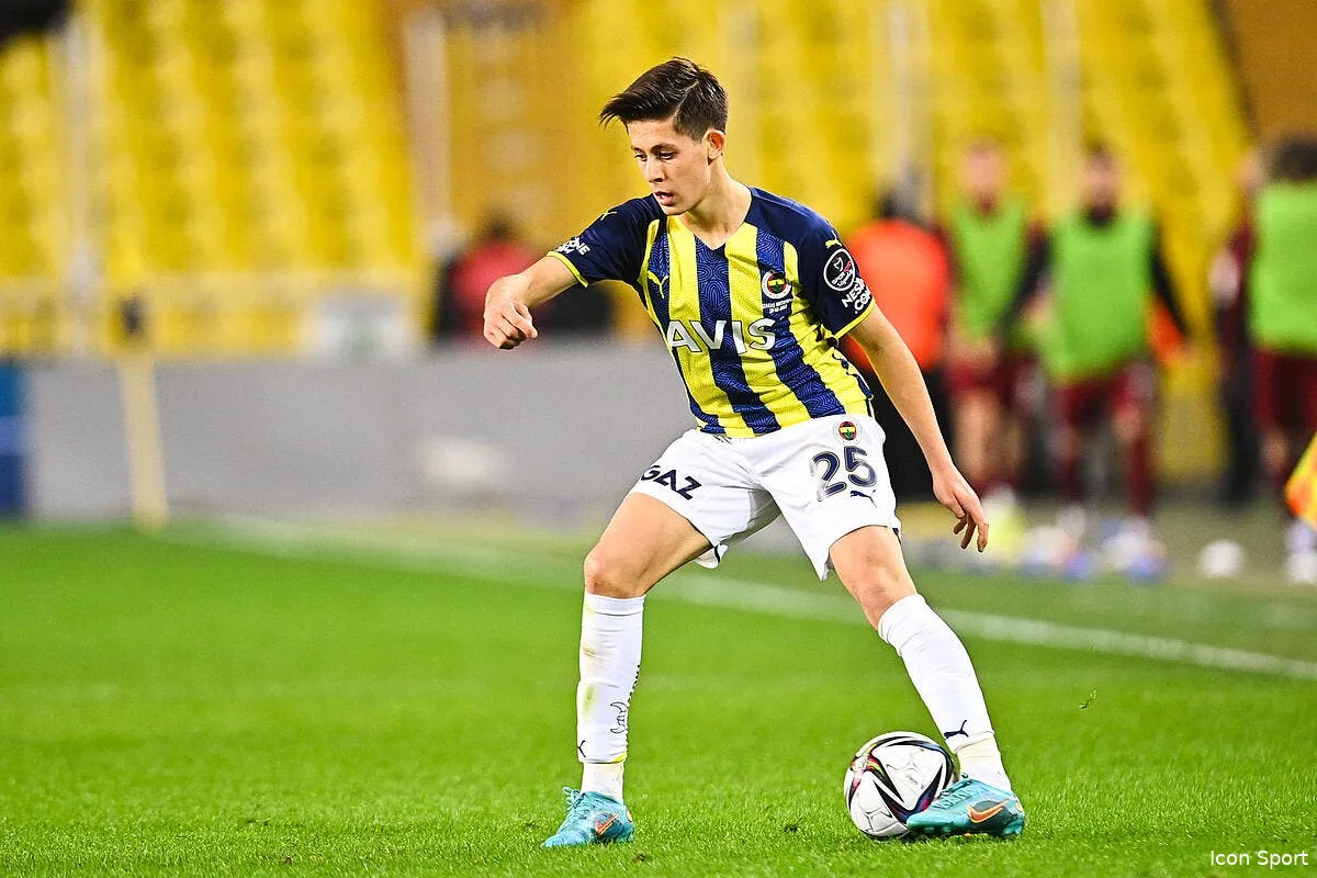 psg un crack turc a 30 millions campos deja l action icon sp fenerbahce v hatayspor 20022294 342865