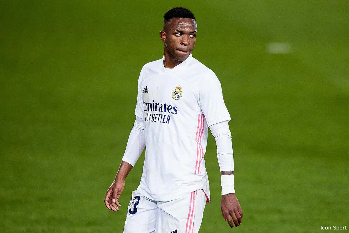 psg un transfert de vinicius le paris sg y pense icon ra 201212 409 304695