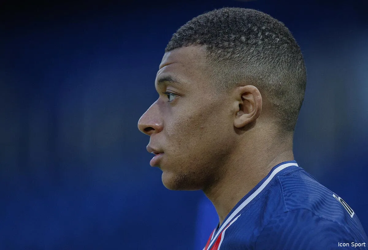 psg une prolongation a 30 me pour mbappe icon abaca 759403 022 309533