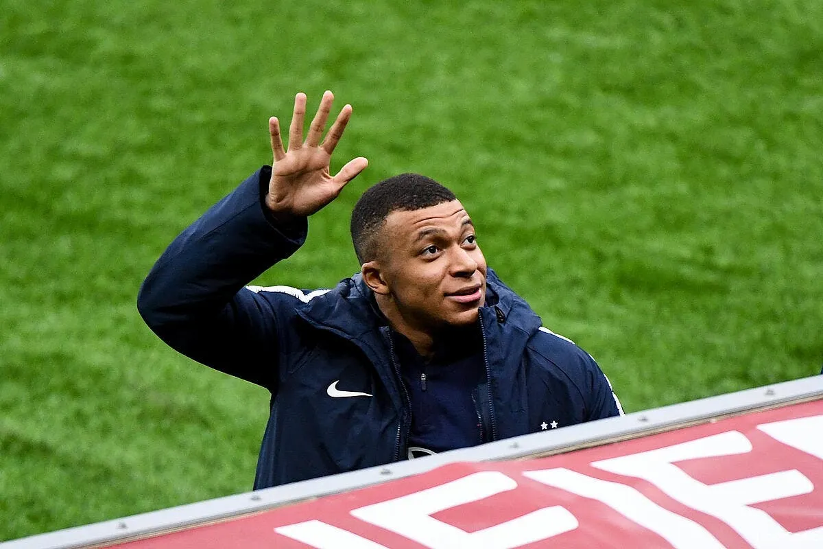 psg zidane au bout du fil le portable de mbappe chauffe icon dib 280321 10 216 310329