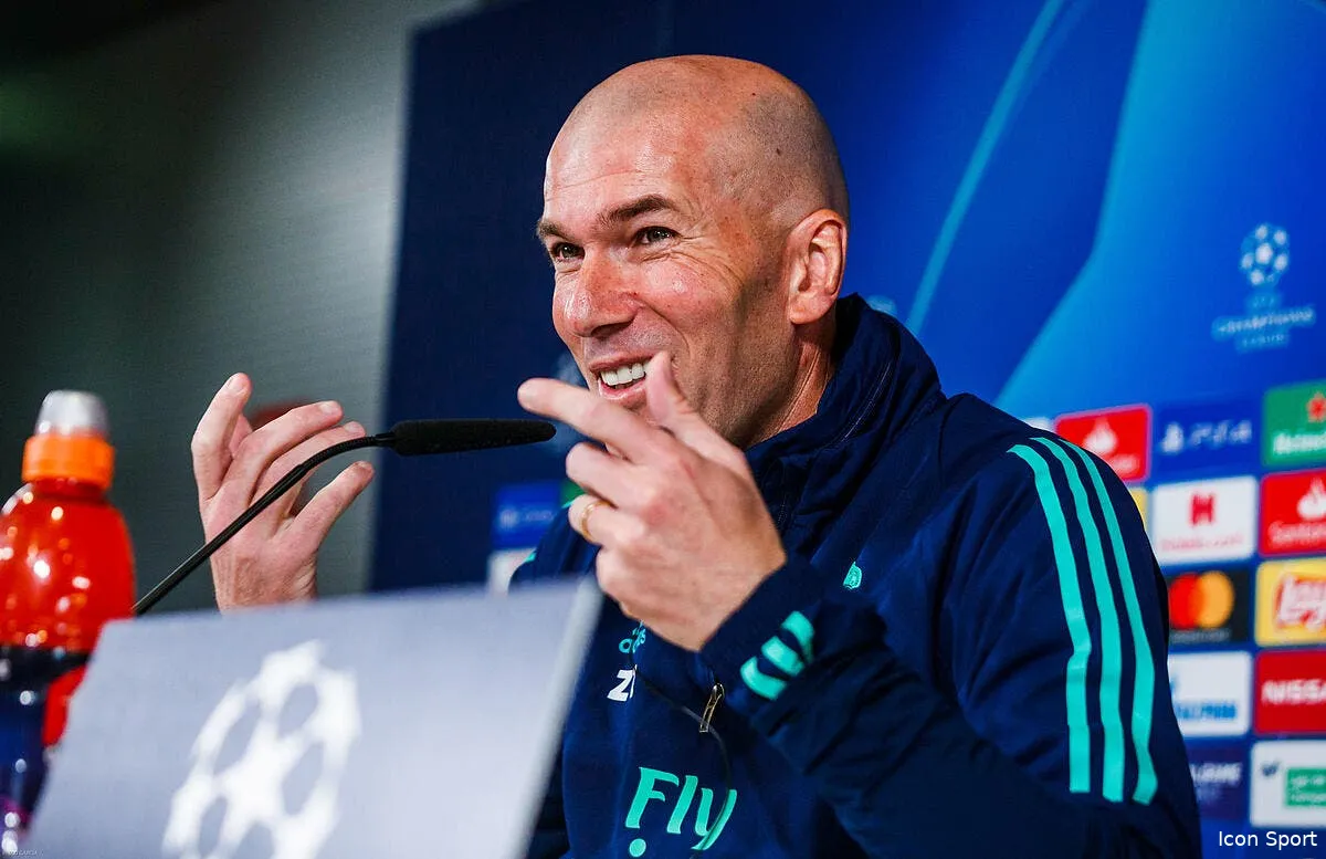 psg zidane ou le chaos doha a tranche icon ecommercefotos ecommerce2 103757970 329613