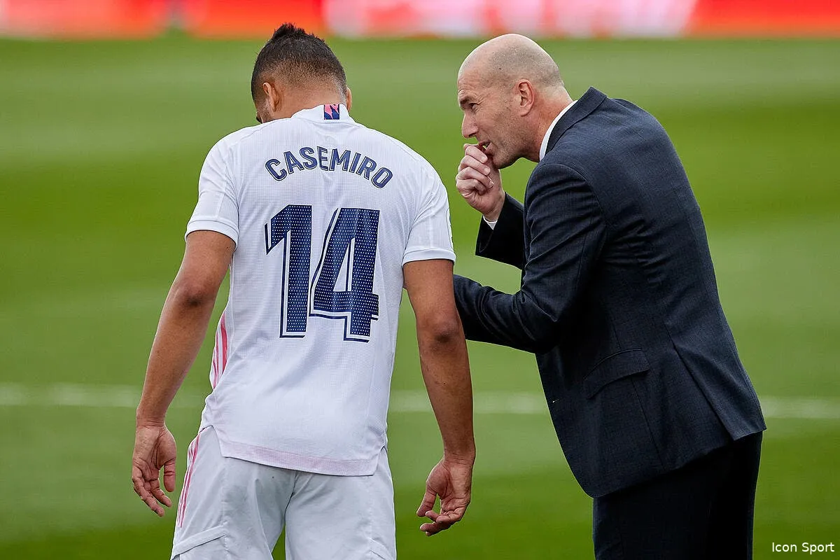 psg zinedine zidane a paris elle y croit a 100 icon ra 210522 172 315615