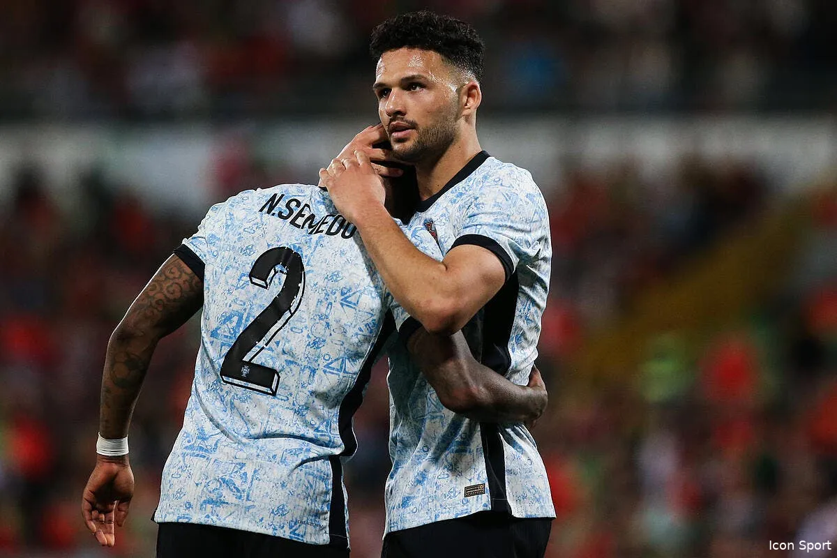 ramos intouchable le psg doit sacrifier kolo muani iconsport 201385 0133 373638