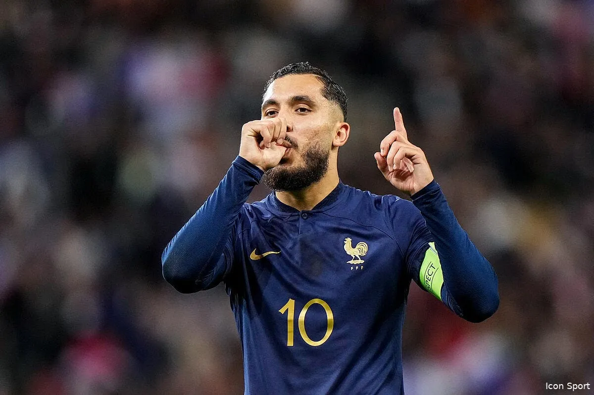 rayan cherki se cache a peine pour tacler l ol icon 17102023 dsc3297 366829