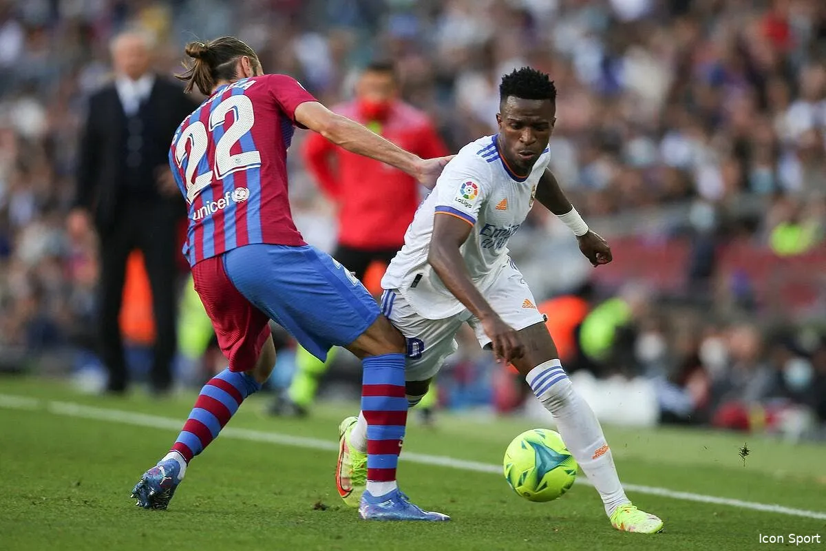 real madrid vinicius fan du barca a en pleurer icon brefesport20211024 154 326677