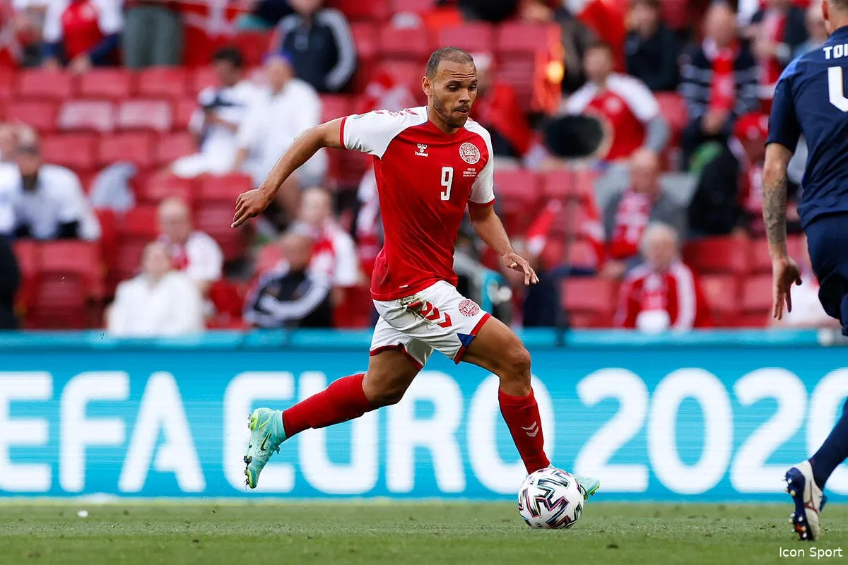 russie danemark les compos 21h sur tf1 et beinsports 1 icon 20210612fb k757 317241