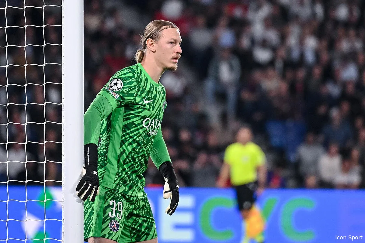 safonov et le psg une arnaque est denoncee iconsport 239645 0339 381627