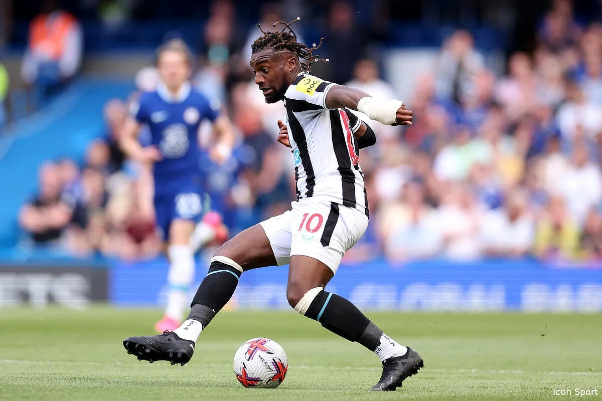 saint maximin a l om cela attendra encore un peu icon ap 12515061 362469