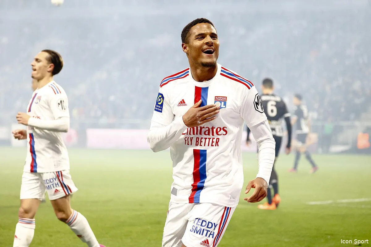 sarr jeffinho c est super pour l ol et anthony lopes icon lr60195 357464