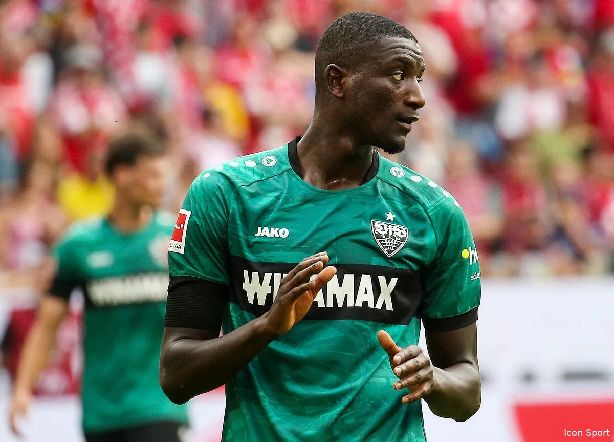 sehrou guirassy a l ol john textor tente sa chance icon 426114775 367199