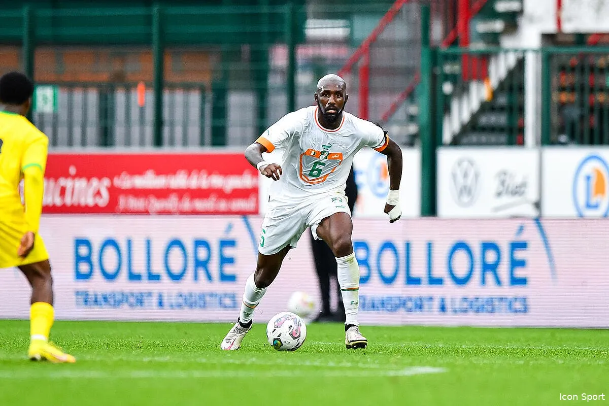 seko fofana leader a lens paria en cote d ivoire icon bap 240922 93 157 358650