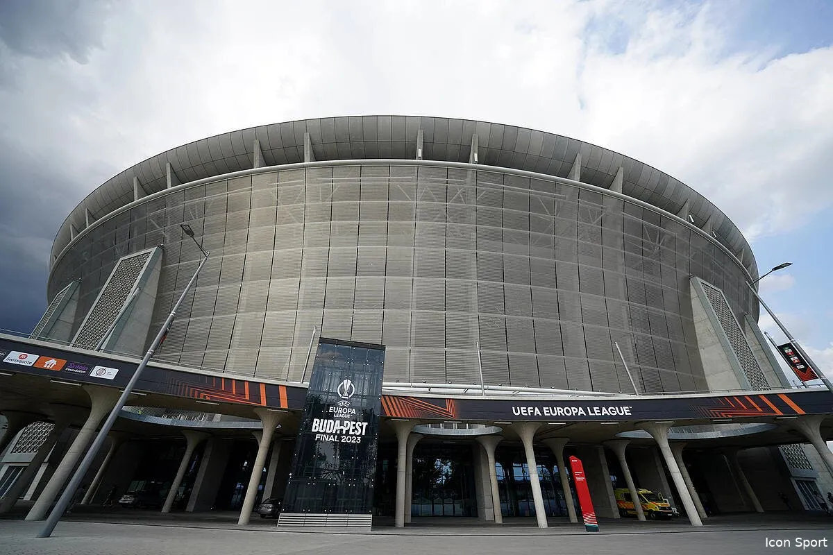 seville roma les compos 21h sur w9 et c foot icon 72428678 361088