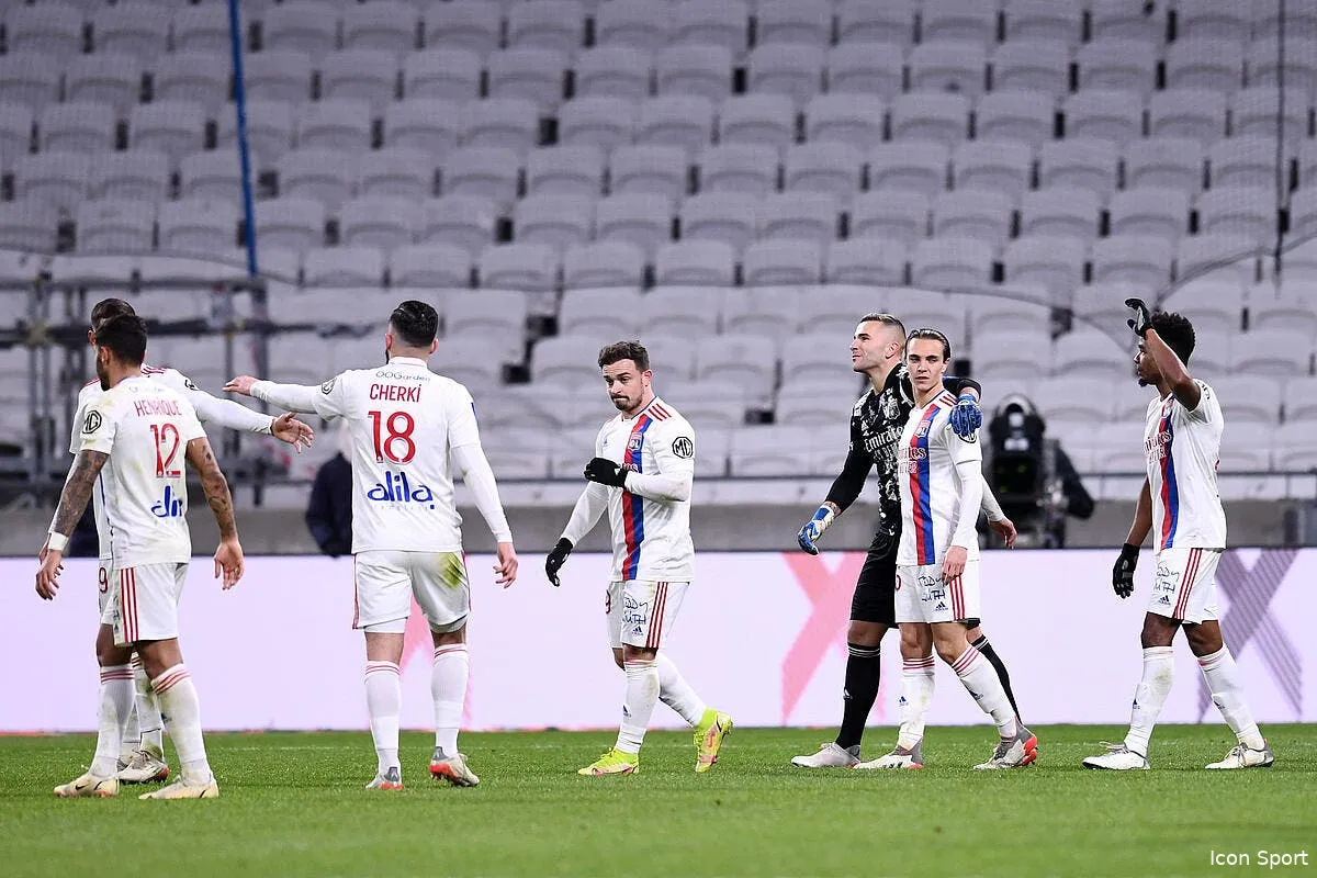 shaqiri crache sur l ol lopes le recadre icon 023508 0384 340155