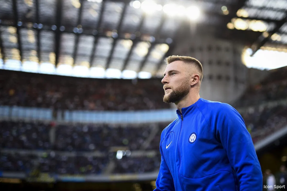 skriniar l inter pret a faire un cadeau xxl au psg icon sipausa 41841517 351801