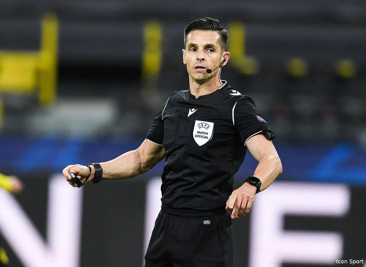 soupcons contre l arbitre de psg city icon 141698274 324585