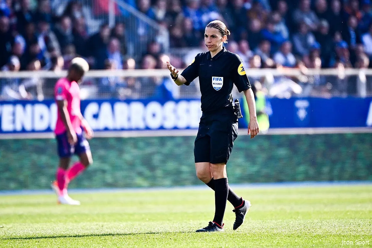 stephanie frappart au sommet jerome rothen pete un plomb icon dim 2319 339523