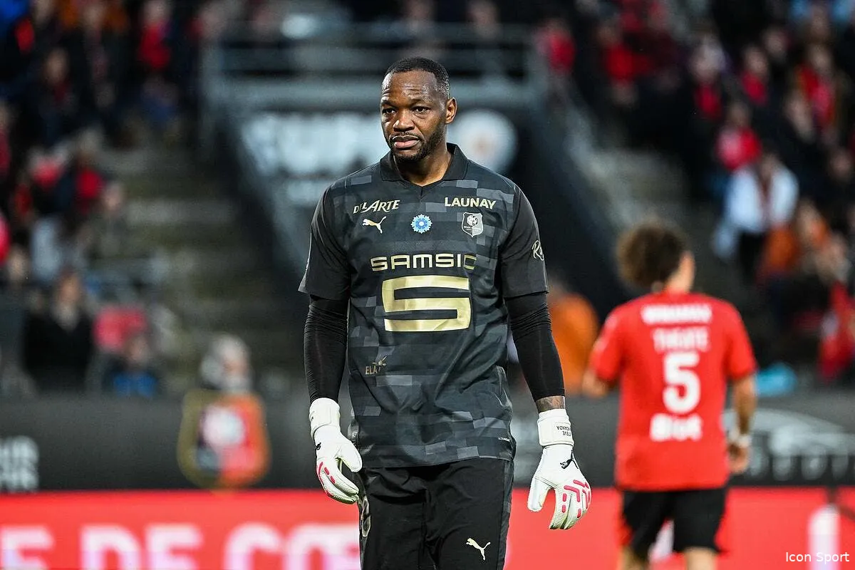 steve mandanda tres incertain contre l om icon dsc 2901 368731