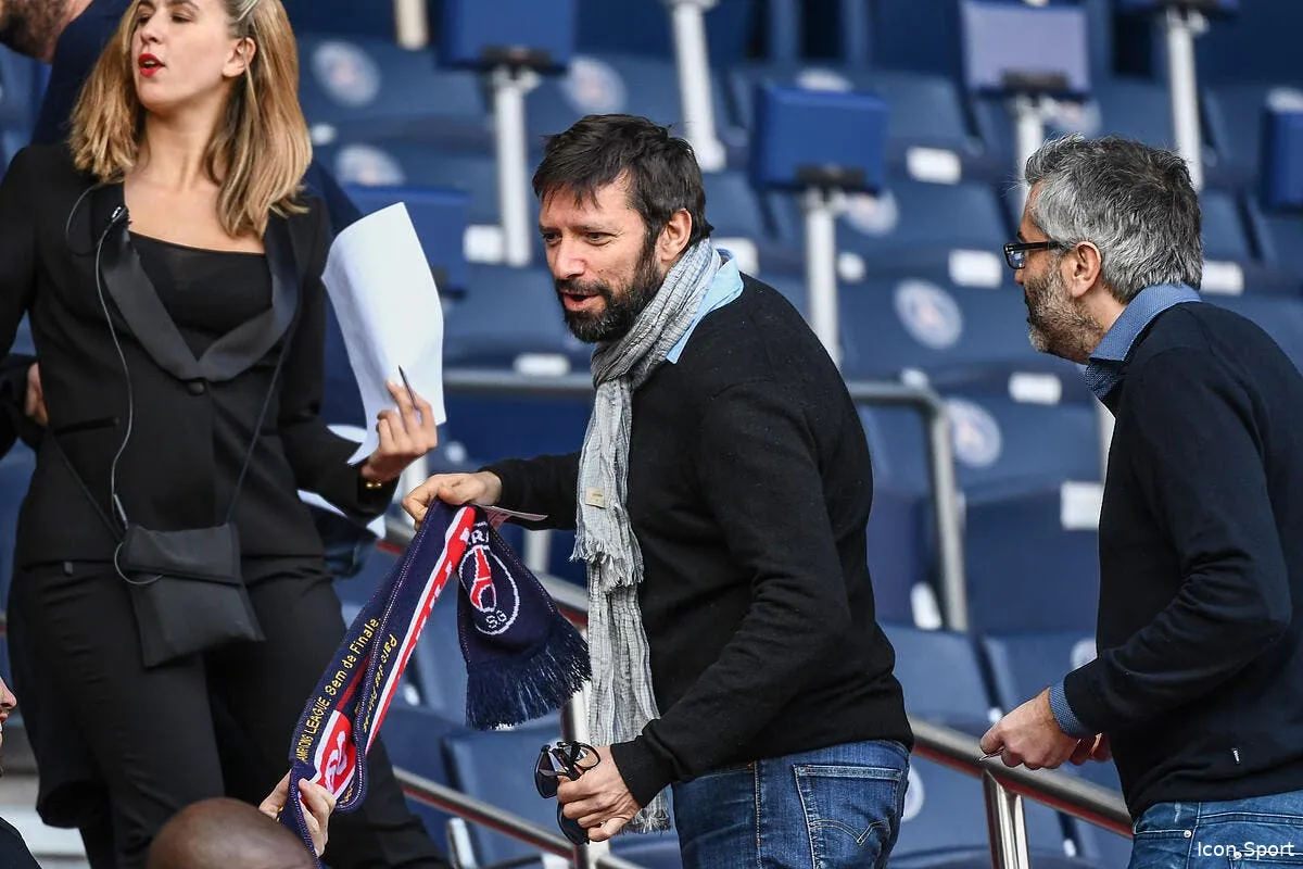 surprise avant le psg cazarre vient amuser saint brieuc iconsport 101361 0076 389008