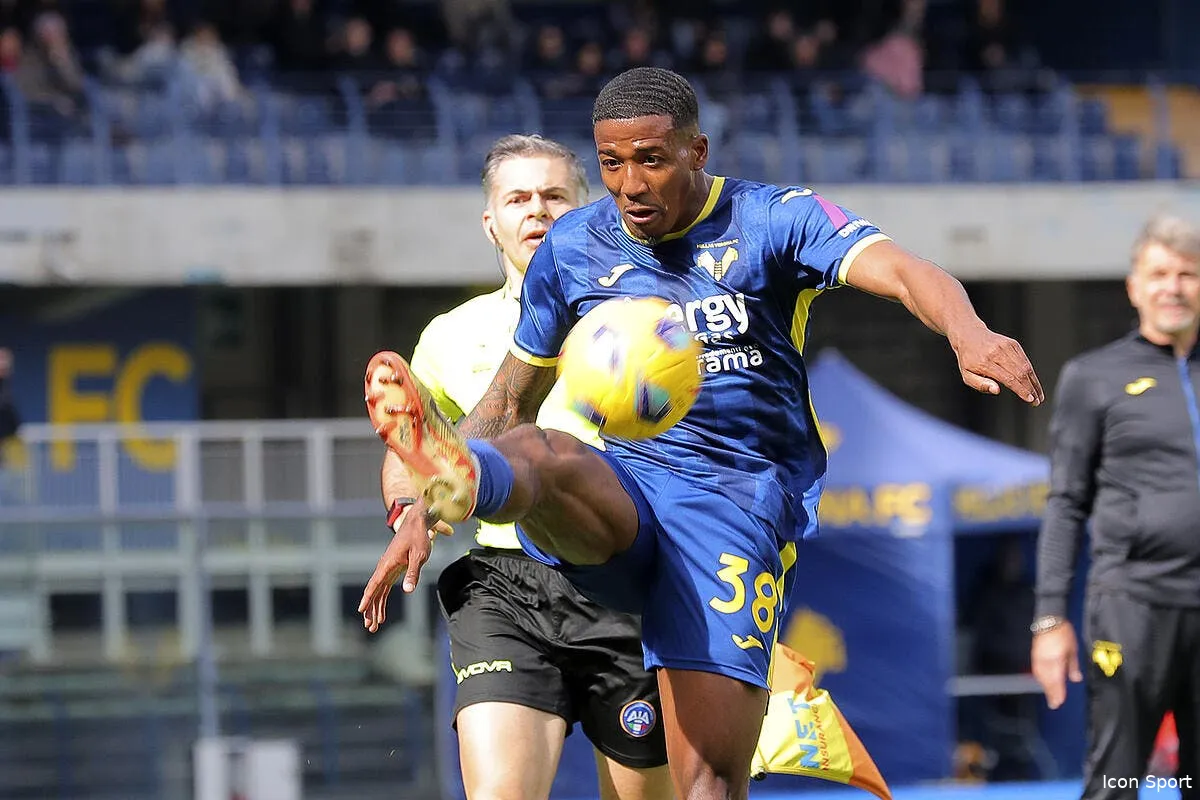 tchatchoua apres moukoko rennes defie l om iconsport 194984 0088 379166