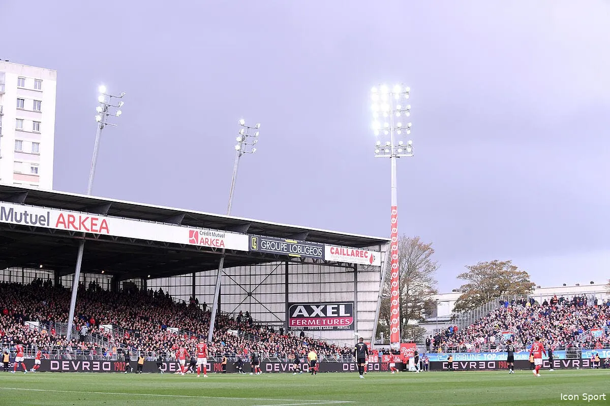 tempete ciaran le stade de brest frappe icon pl2 0106 367441