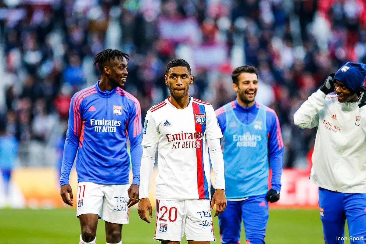 tete nouvelle star de l ol peter bosz demande du temps icon d1r8303 338429