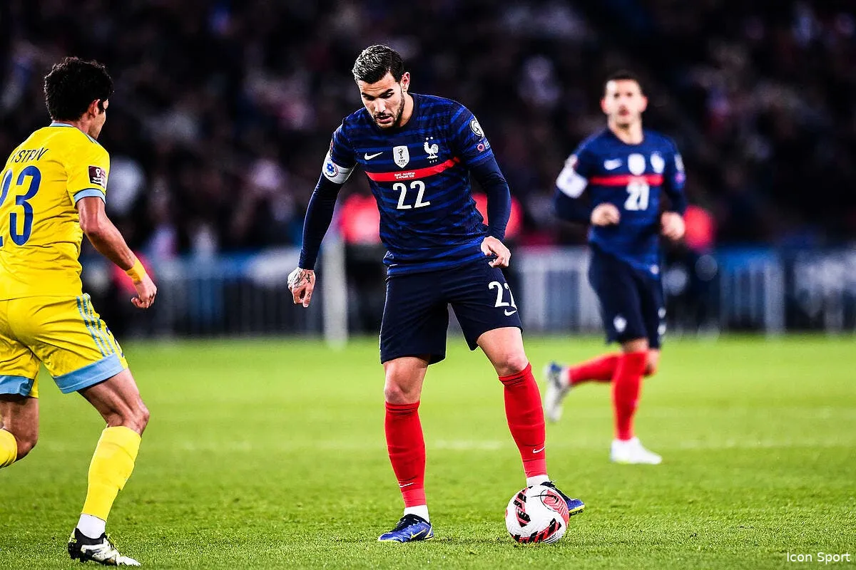 theo hernandez double son salaire le psg en larmes icon pl5 2706 328305