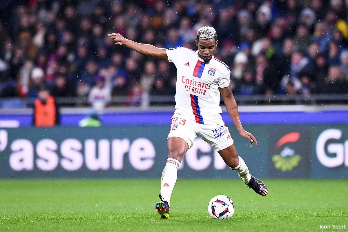 thiago mendes exfiltre de l ol retour au bresil icon pl5 8333 355970